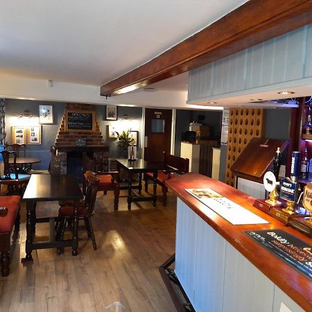 The Bull Inn Bourne Εξωτερικό φωτογραφία